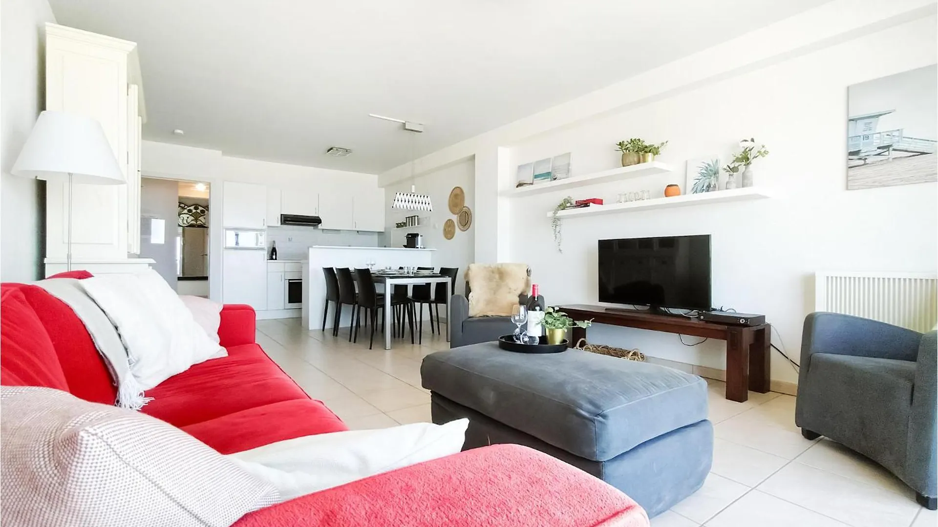 2 Bedroom Lovely Apartment In Oostende  Ostend
