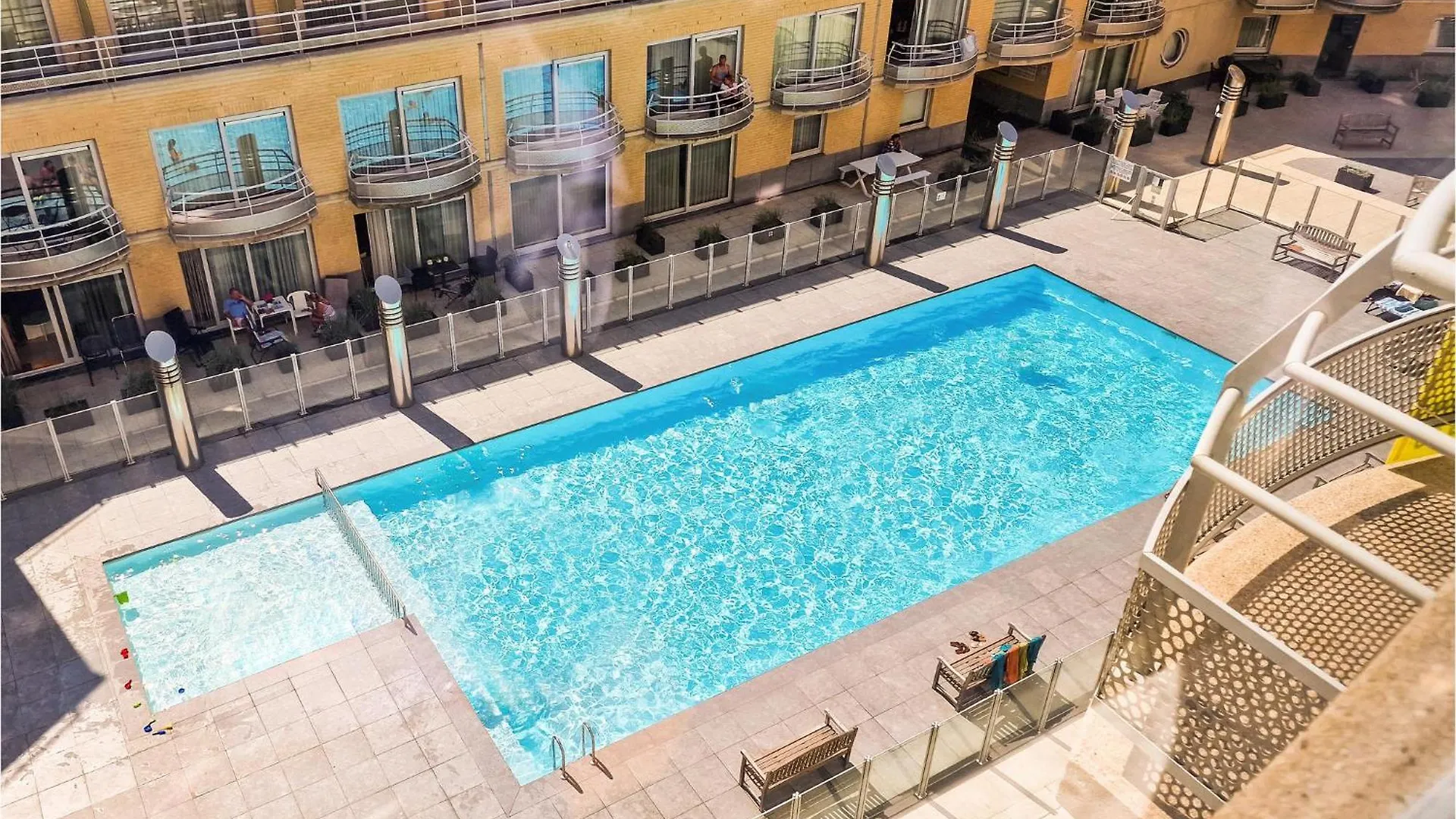 2 Bedroom Lovely Apartment In Oostende Ostend